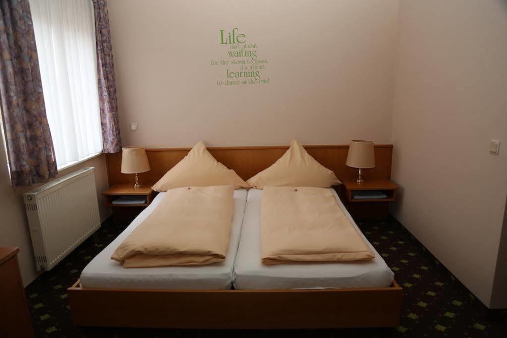 Hotel Taunus Residence Bad Camberg Zewnętrze zdjęcie